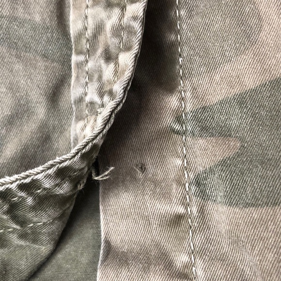 Current/Elliott Camouflage Buttondown - Picture 2 of 3